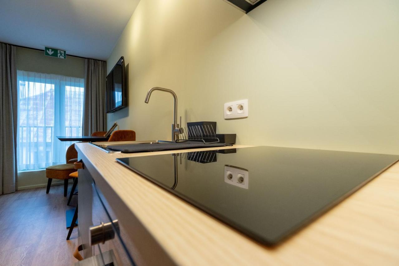 Appart Hotel En Ville Бастонь Экстерьер фото